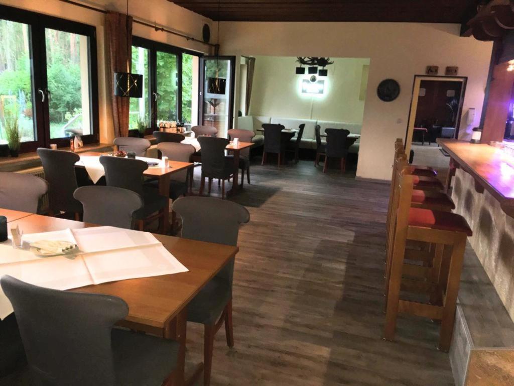 Hotel-Restaurant Hubertus Brome المظهر الخارجي الصورة