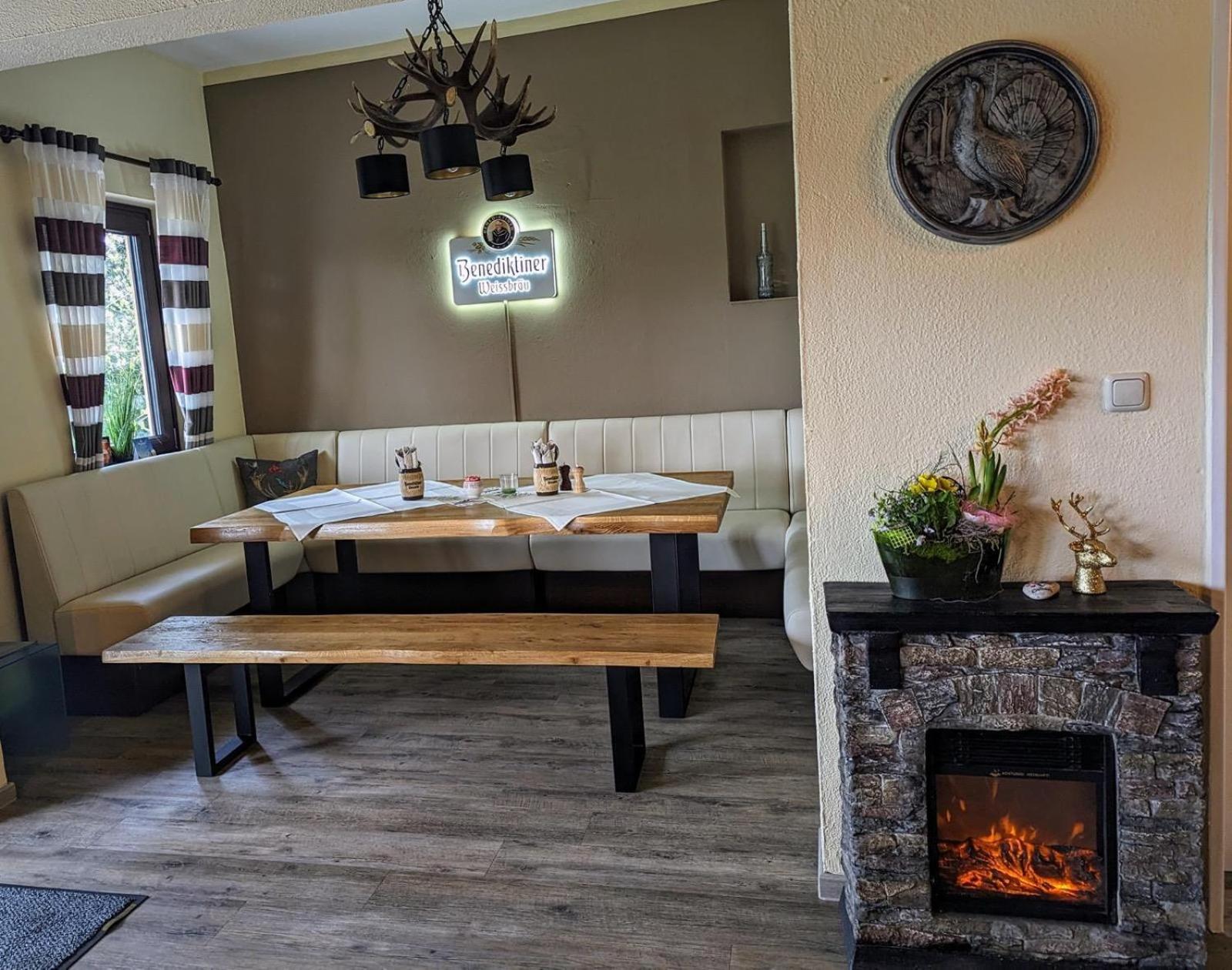 Hotel-Restaurant Hubertus Brome المظهر الخارجي الصورة